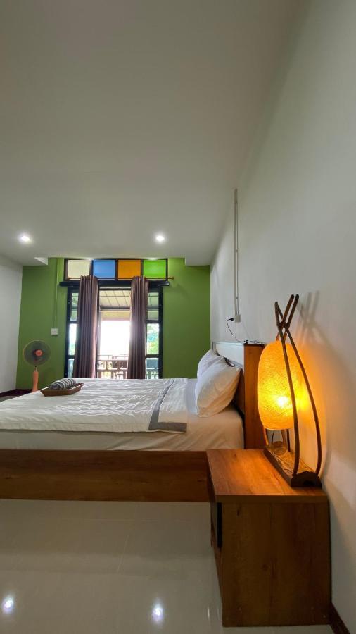 ภูคำฮ้อมคลิฟฟ์ลอดจ์ แอนด์ โฮมสเตย์ Phu Come Home Cliff Lodge & Homestay Ban Phu Hi Exterior foto